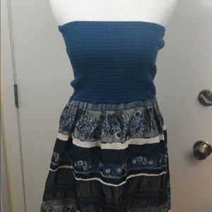 Criss Cross Strapless Tapestry Dress